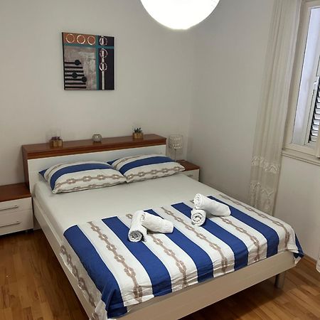 Апартаменты Apartman Bella Сплит Экстерьер фото