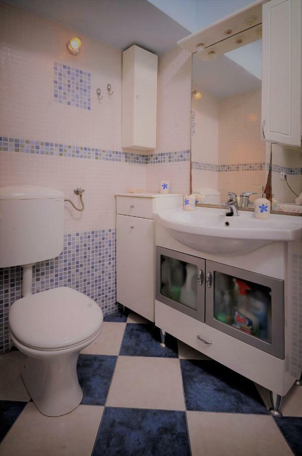 Апартаменты Apartman Bella Сплит Экстерьер фото